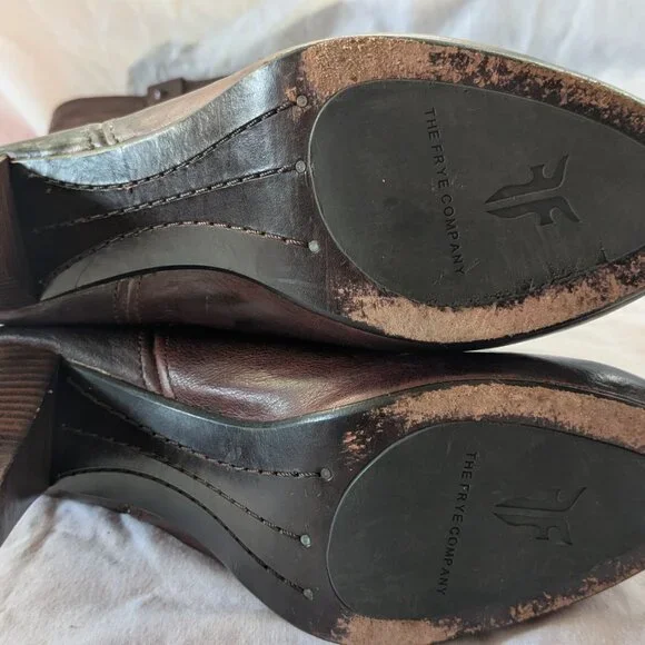 Frye "Miranda Stud Tall" dark brown knee-high heeled leather boots US 9.5 - Picture 6 of 7